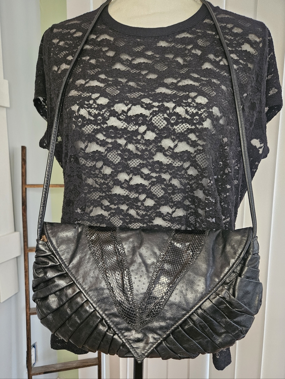 New York New York Vintage Black Leather Shoulder Bag